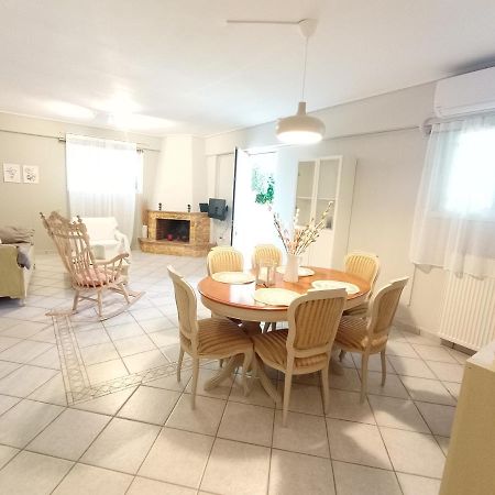 Galini Apartment Near Sea, Port And Airport アルテミダ エクステリア 写真