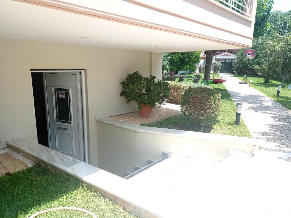 Galini Apartment Near Sea, Port And Airport アルテミダ エクステリア 写真