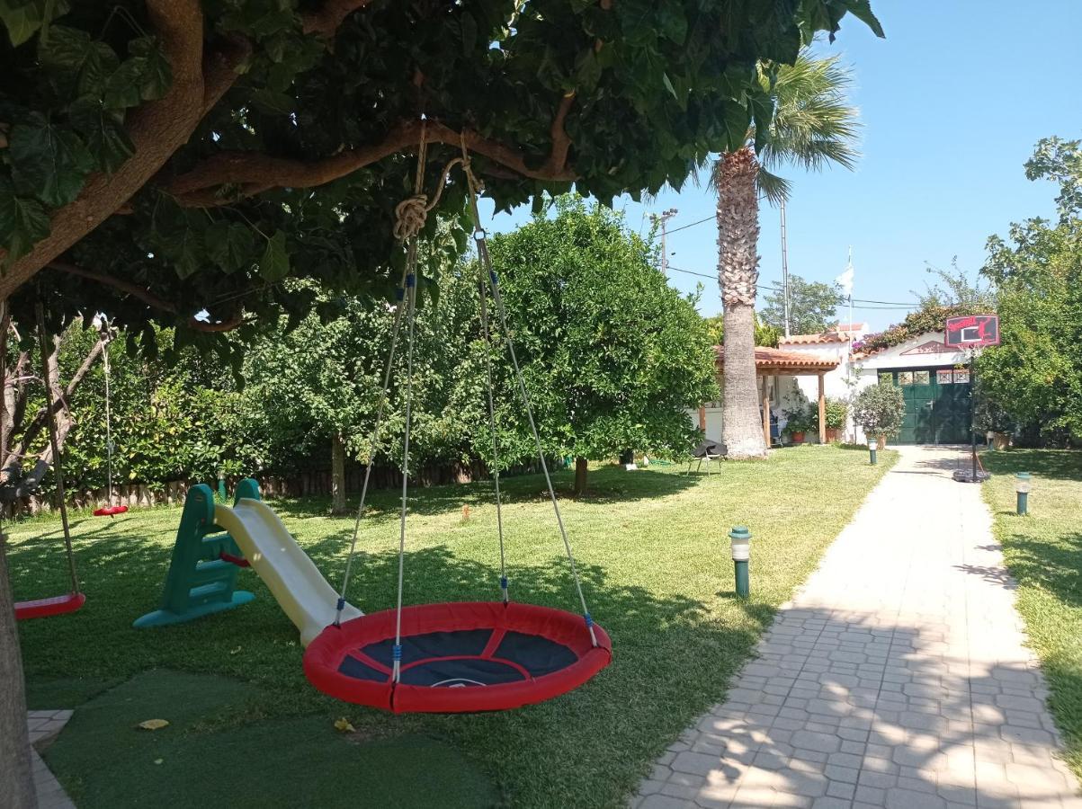 Galini Apartment Near Sea, Port And Airport アルテミダ エクステリア 写真